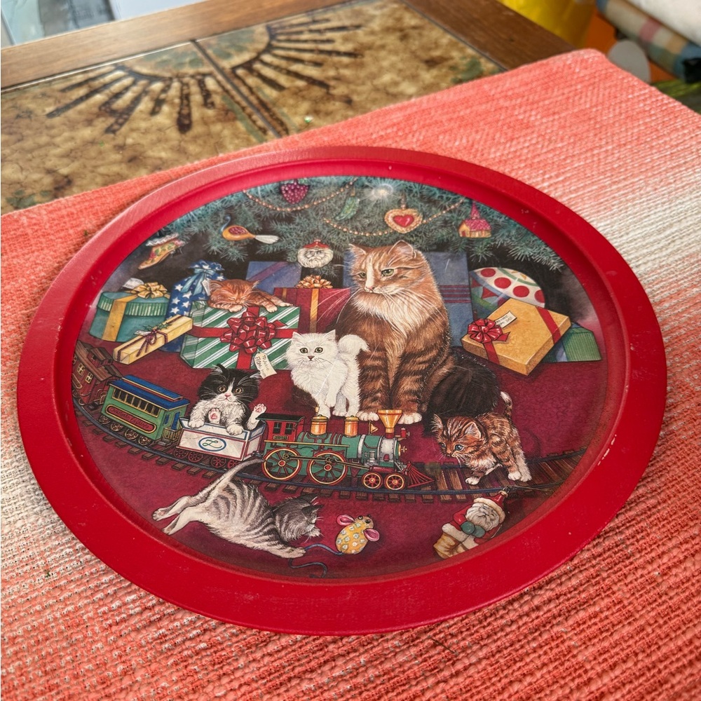 Vintage Metal Serving Tray Christmas Cats - Picture 2 of 4